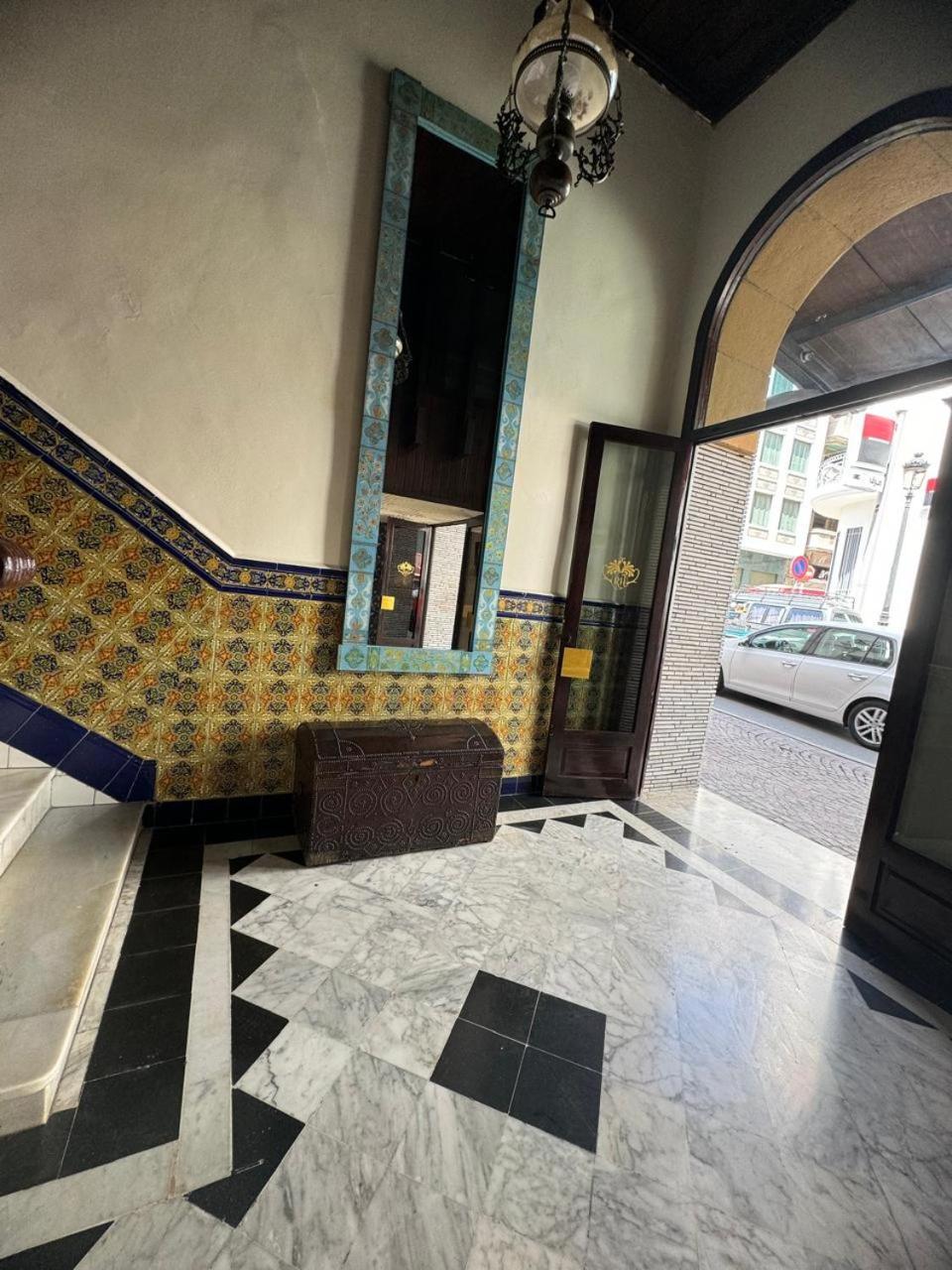 Hotel Regina Tétouan 外观 照片